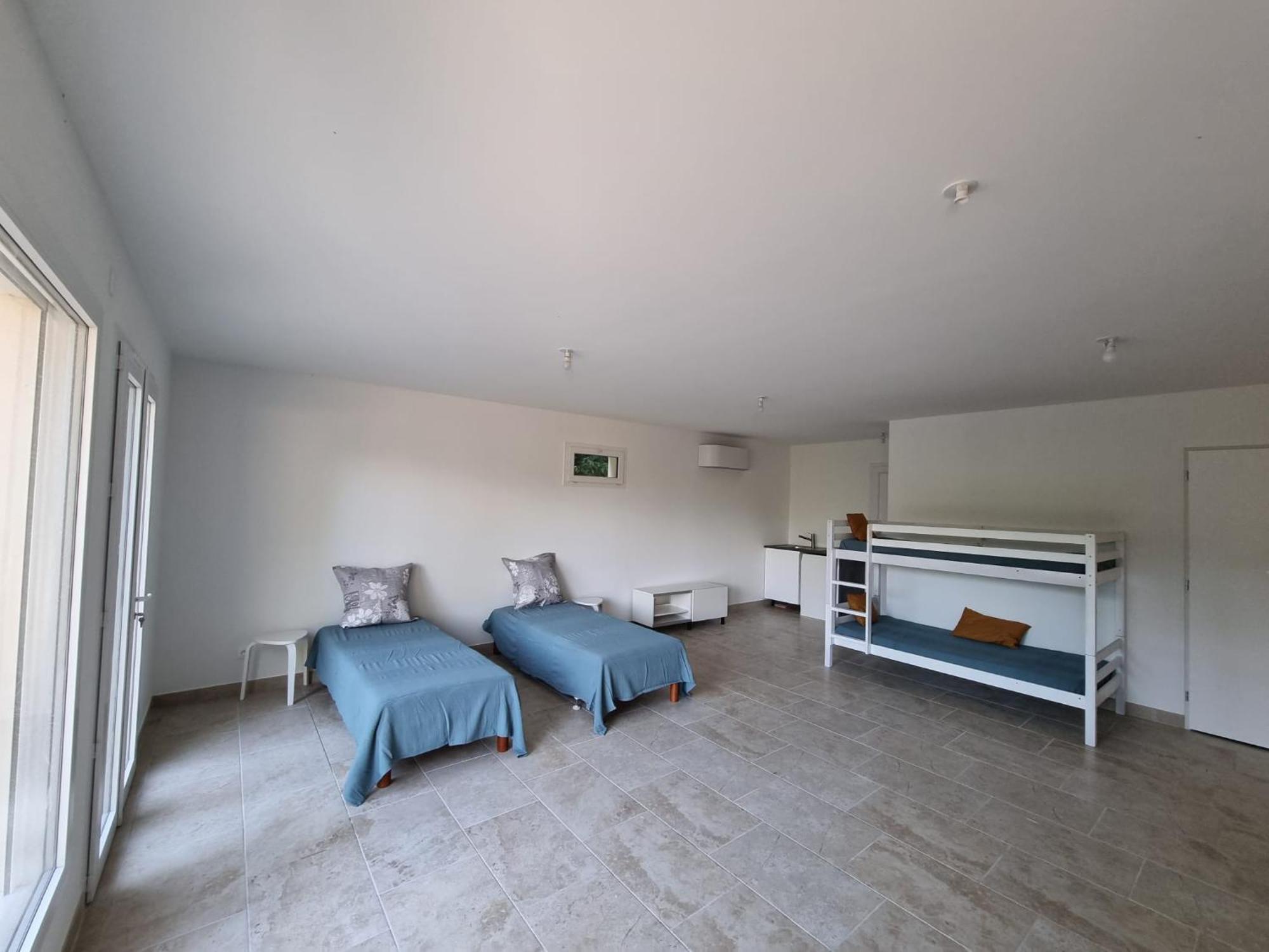 Au Fil De Soi Villa Saint-Julien-de-Peyrolas Szoba fotó